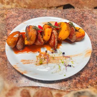 Свински медальони от бон филе на плоча - 450гр