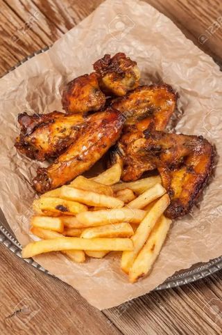 Chicken Wings & Chips