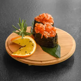 Gunkan sake tatar
