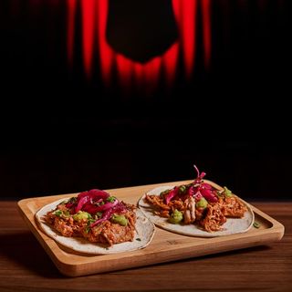 Tacos de cochinita pibil.