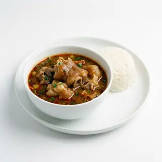 Soupe De Patte De Bœuf Riz Ou Attiéké