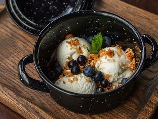 Крафтове морозиво Пломбір із заварним кремом (250g)