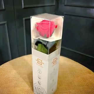 Rosa Preservada Eterna En Caja Mediana