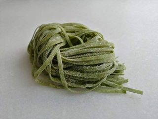 Spaghetti De Albahaca Fresca