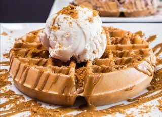 Bubble Waffle Lotus
