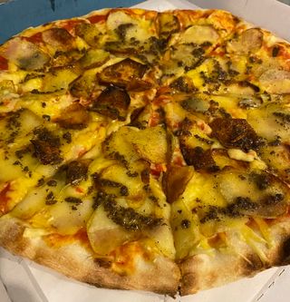 Pizza cartofi si trufe  Ø32cm