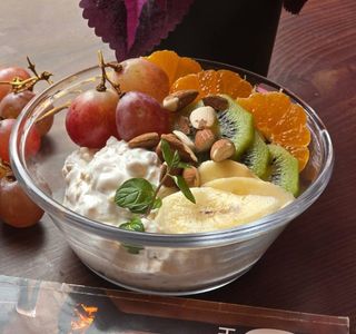 Pahuljice sa medom i grčkim jogurtom