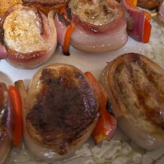 Frigărui de porc la grătar