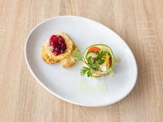 Filet z ananasem zapiekany serem z żurawiną