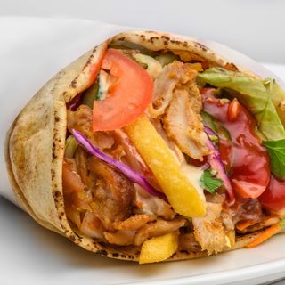 Shaorma mare pui 450 gr.+ Pepsi 0,25. 