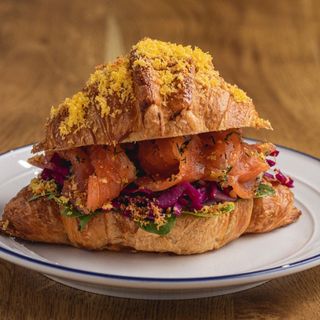 Круасан з лососем не як у всіх