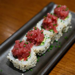 Tuna roll (8 uds.)