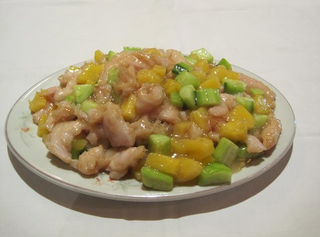 166. Пиле с ананас