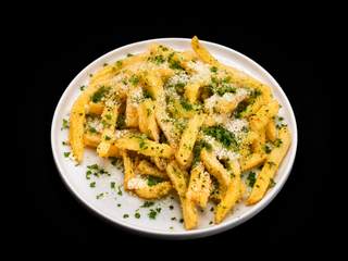 Cartofi cu usturoi si parmezan-220g