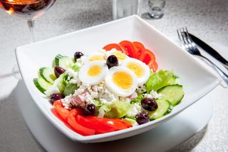 Salată Bulgărească