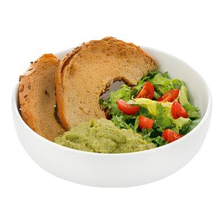 Puree z avocado z chili, grzankami i miks sałat 200 g