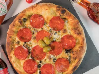 Pizza Vesuvio