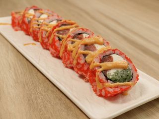 Каліфорнія з Копченим Лососем (260g)