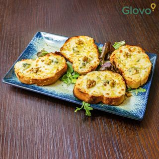 Crostini ai formaggi