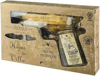 Tequila Hijos de Villa Reposado Escuadra