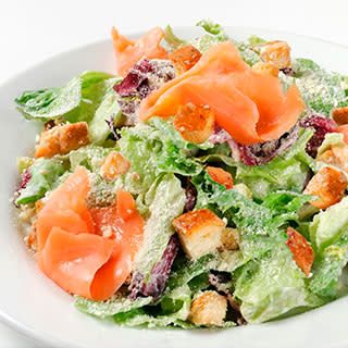 Ensalada César Con Salmón A La Parrilla