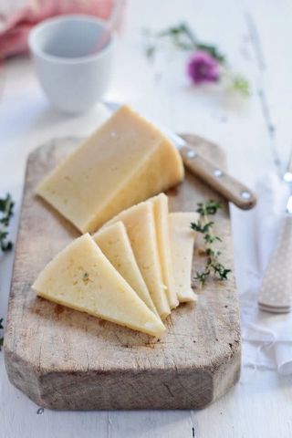 Pitufo De Queso Curado
