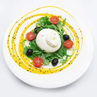 Ensalada De Burrata Auténtica