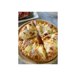 Plain Cheese Pizza