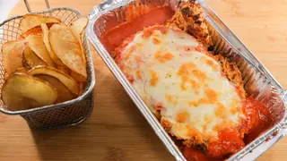 Komplet obrok chiken parmegiana