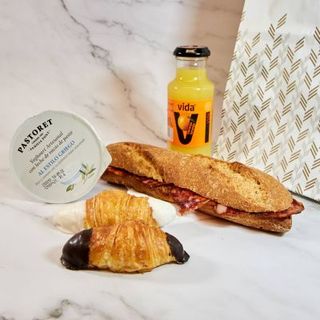 Menú Bocadillo + Bebida