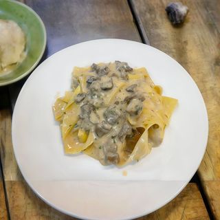 Papardell Con Crema Y Hongos
