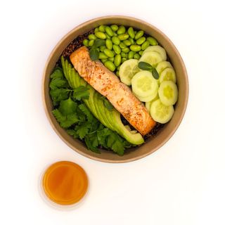 ნორვეგიული ორაგულის ბოული/Bowl with Norwegian salmon