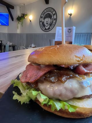 BUEY VALLE DEL ESLA + PATATAS FRITAS