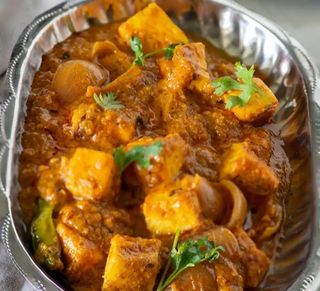 Paneer do piazza