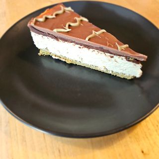 Торта Дубайски шоколад 