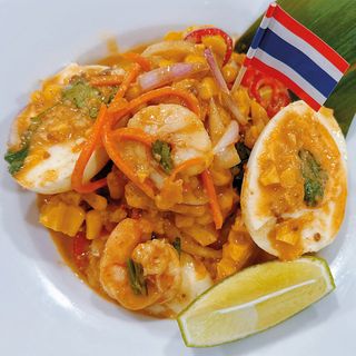 Ensalada de maíz con huevos al estilo tailandés