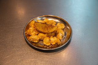 Dados de rape rebozados