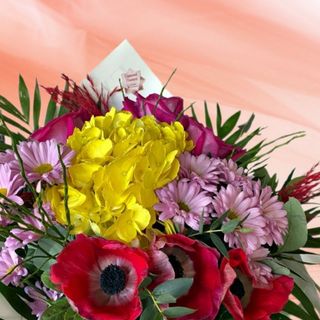 Buchet mixt cu hortensie