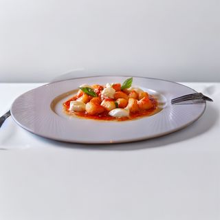 Gnocchi Con Tomate Y Mozzarella