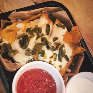 Nachos z Barbacoa i guacamole