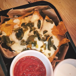 Nachos z Barbacoa i guacamole