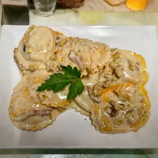 Capelli scamorza affumicata e melanzane