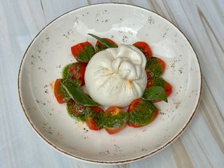 Бурата з томатами (155/120/35g)