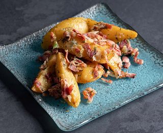 Cartofi cu bacon