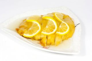 Petto di pollo alla francesina limone e farina