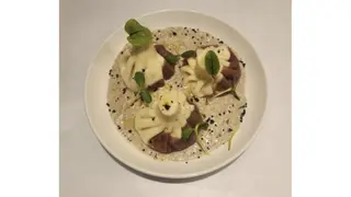 Хинкали с картофелем в трюфельном соусе 