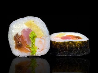 FUTOMAKI RAINBOW 6 szt.
