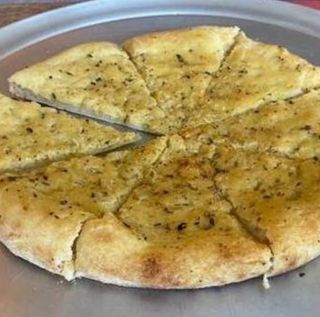 Pão de Pizza com Alho