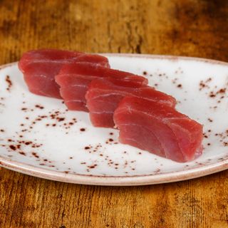 Sashimi Atún (4 Uds.)