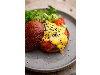 Сніданок Benedict з лососем 300г